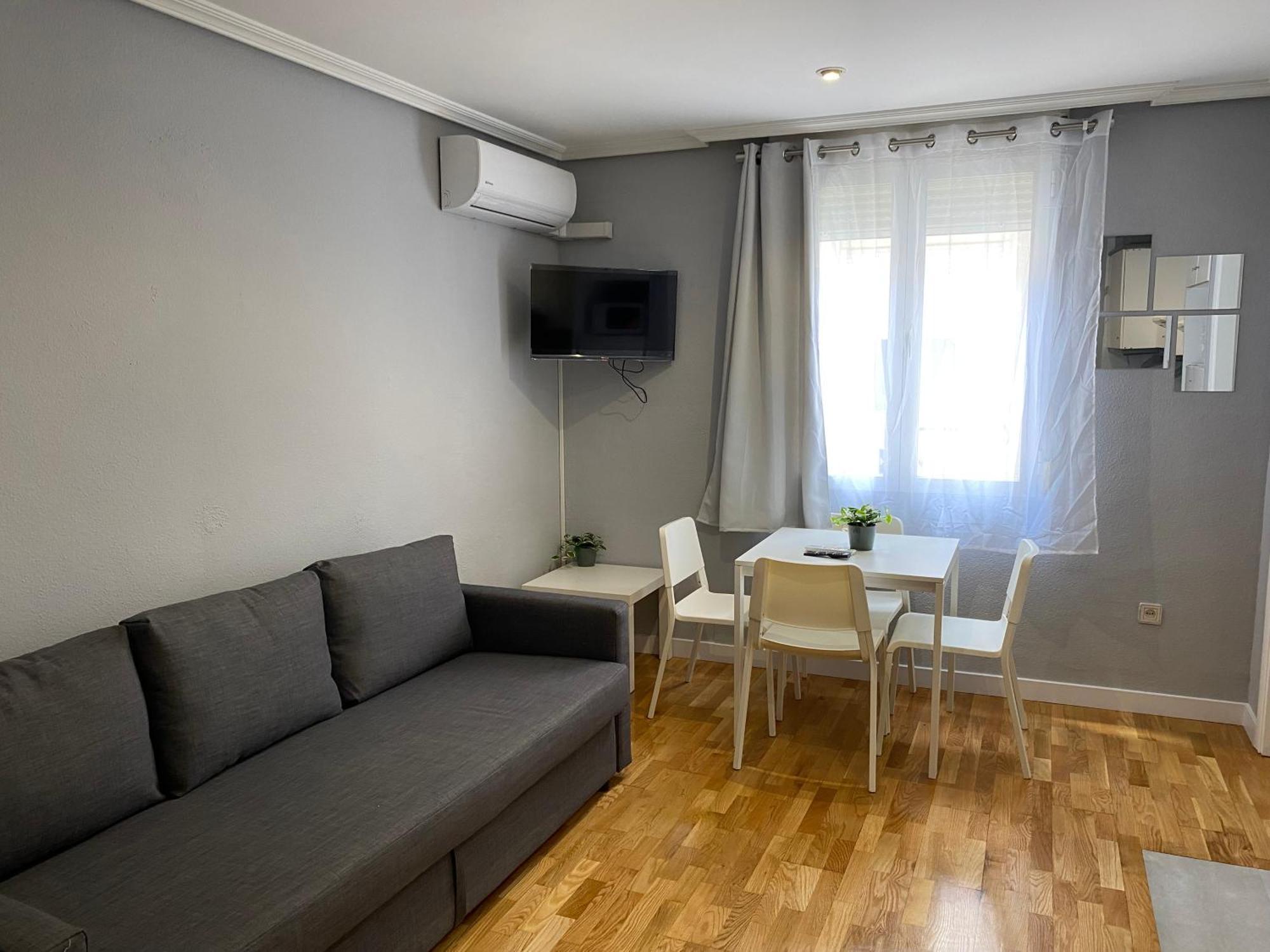 Apartments Madrid Principe 2 Buitenkant foto