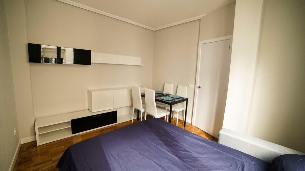 Apartments Madrid Principe 2 Buitenkant foto